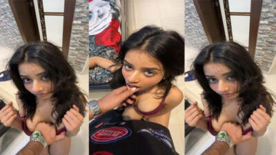 Famous Muslim Sexy Indian Bollywood Model Fucking with Director Sex Mms